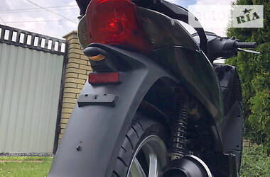 Макси-скутер Honda SH 150 2007 в 