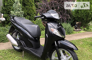 Макси-скутер Honda SH 150 2007 в 