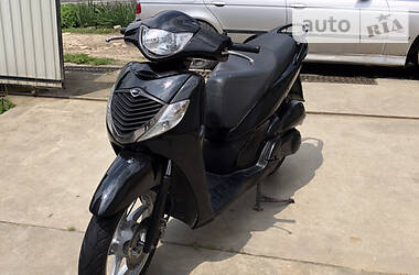Макси-скутер Honda SH 150 2007 в 