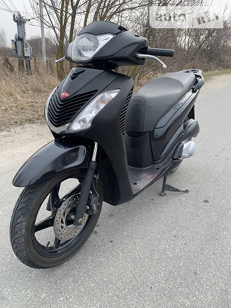 Скутер Honda SH 150 2010 в Малине