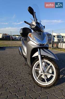 Мопеди Honda SH 300i 2014 в 