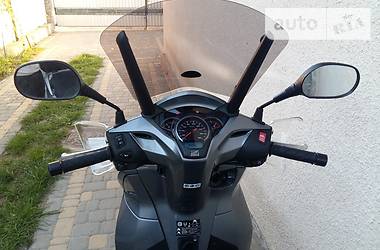 Макси-скутер Honda SH 50 2016 в Снятине