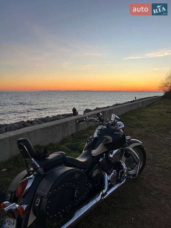 Мотоцикл Круизер Honda Shadow 400 2000 в Одессе