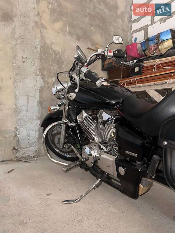 Мотоцикл Круизер Honda Shadow 600 2006 в Одессе