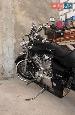 Мотоцикл Круизер Honda Shadow 600 2006 в 