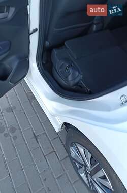 Минивэн Honda Shuttle 2016 в 