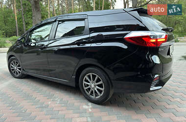 Минивэн Honda Shuttle 2017 в 