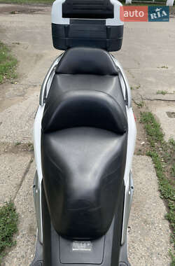 Макси-скутер Honda Silver Wing 400 2003 в 