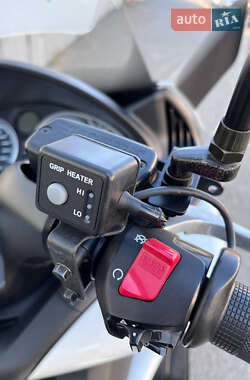 Вантажні моторолери, мотоцикли, скутери, мопеди Honda Silver Wing 600 2011 в 