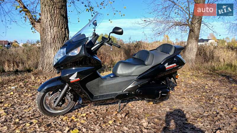 Макси-скутер Honda Silver Wing 600 2008 в 