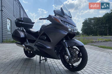 Мотоцикл Круізер Honda ST 1300 Pan European 2004 в 