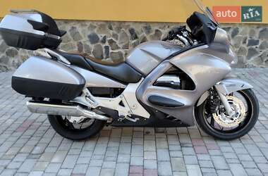 Мотоцикл Спорт-туризм Honda ST 1300 Pan European 2002 в Луцке