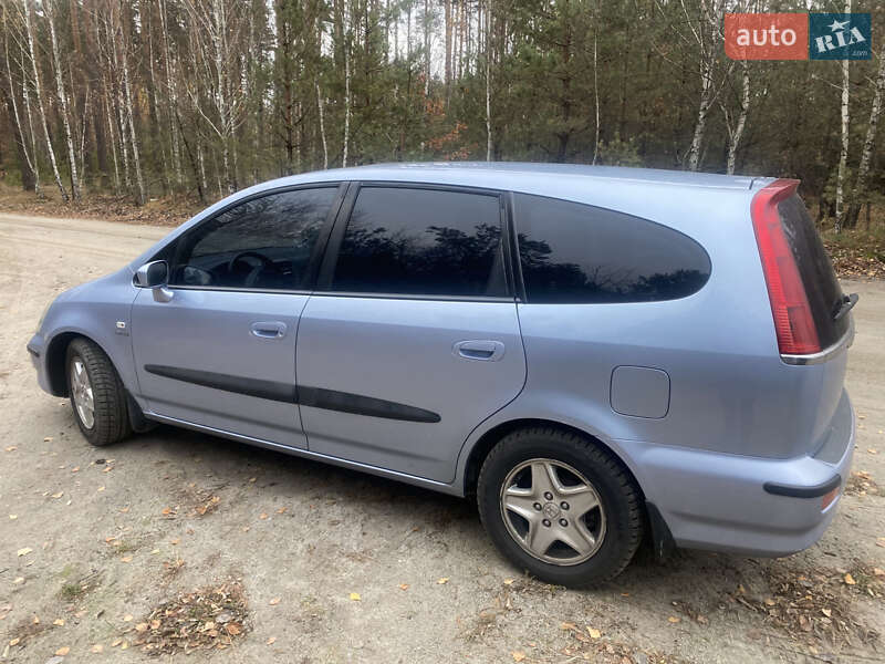 Минивэн Honda Stream 2002 в Житомире фото 5 Минивэн Honda Stream 2002 в Житомире