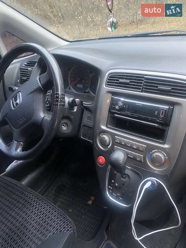 Минивэн Honda Stream 2002 в Житомире фото 10 Минивэн Honda Stream 2002 в Житомире