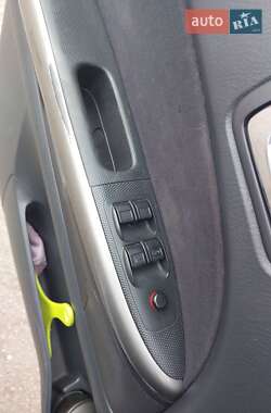 Минивэн Honda Stream 2002 в 