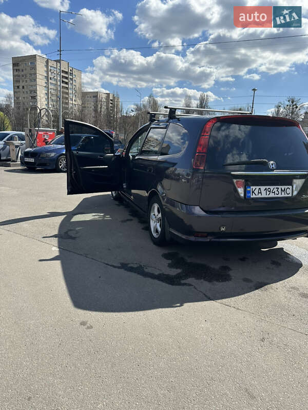 Минивэн Honda Stream 2005 в Киеве