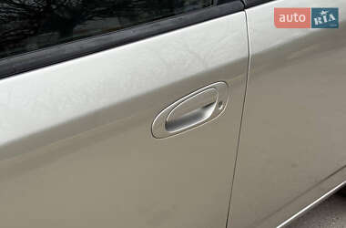Минивэн Honda Stream 2002 в 