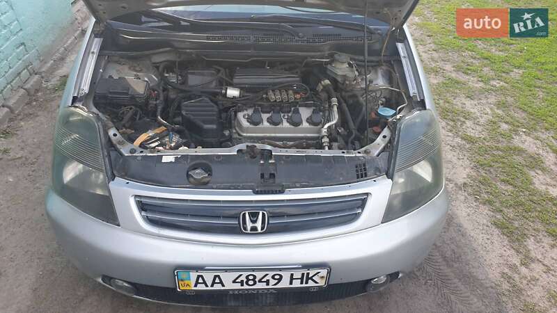Минивэн Honda Stream 2001 в Киеве
