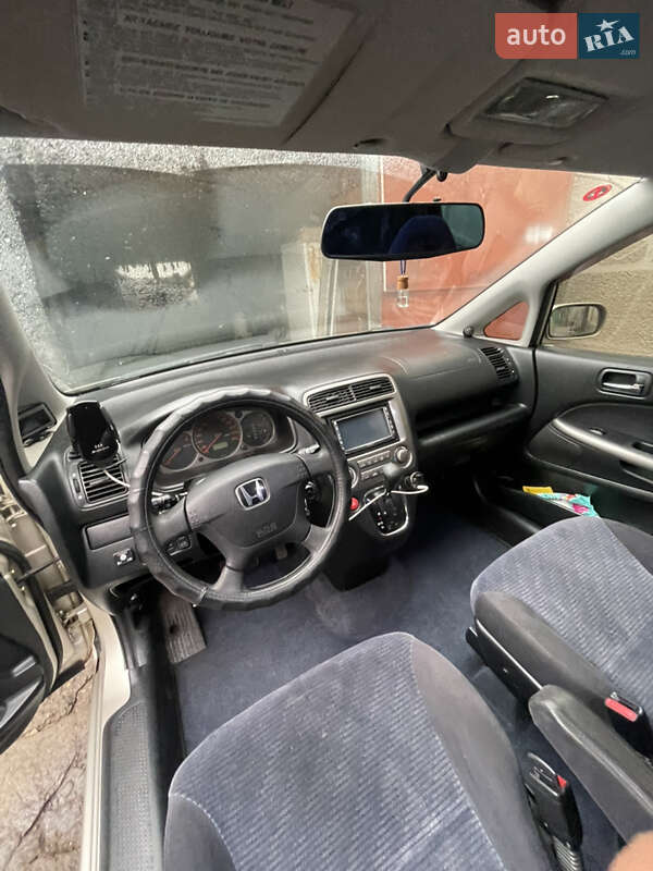 Минивэн Honda Stream 2003 в Березовке фото 19 Минивэн Honda Stream 2003 в Березовке