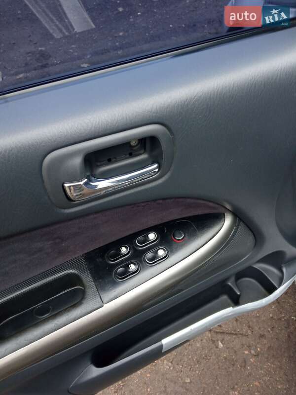 Минивэн Honda Stream 2001 в Полтаве фото 4 Минивэн Honda Stream 2001 в Полтаве