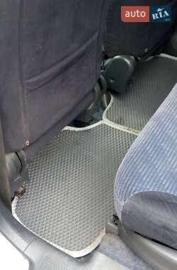Минивэн Honda Stream 2001 в Полтаве
