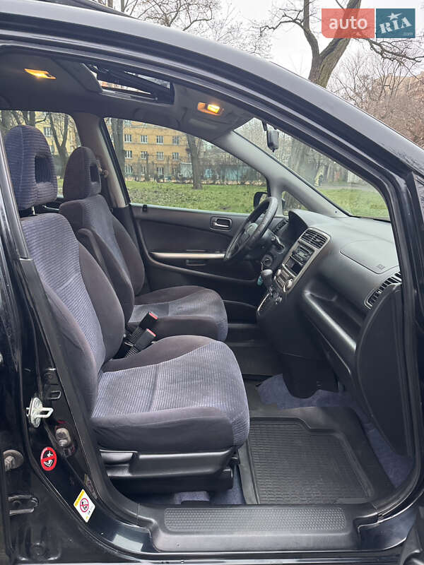 Минивэн Honda Stream 2003 в Киеве
