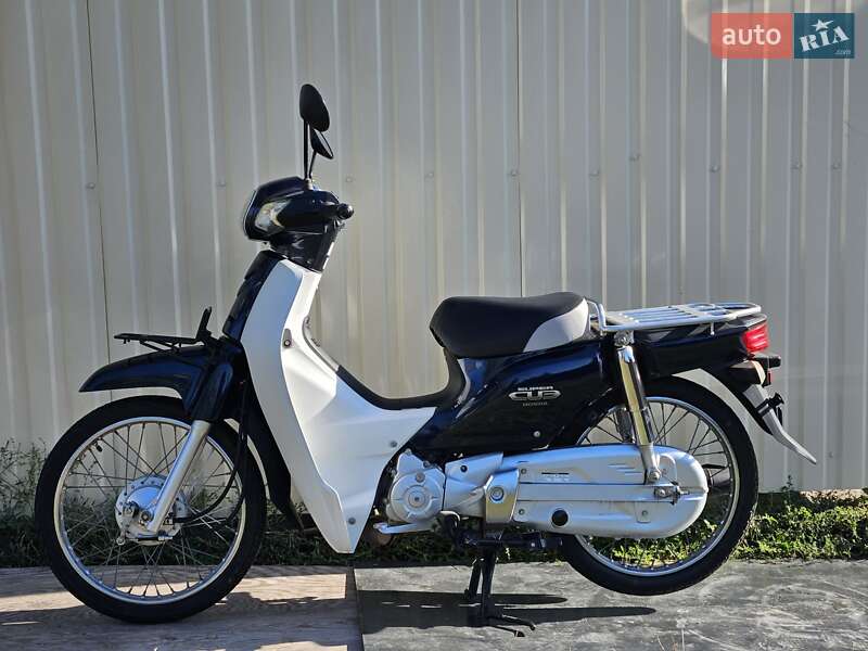 Мопеды Honda Super Cub 50 2014 в 
