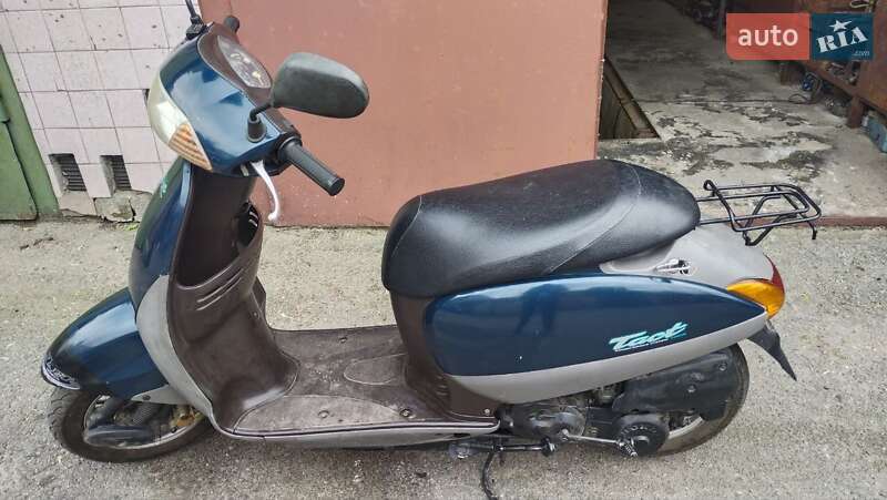 Мопеди Honda Tact AF-51 2004 в 