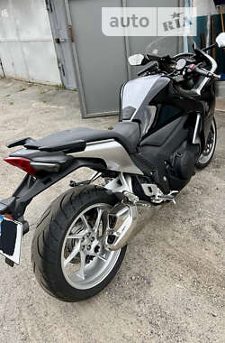 Мотоцикл Спорт-туризм Honda VFR 1200F 2015 в Харькове