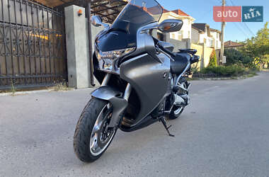 Мотоцикл Спорт-туризм Honda VFR 1200F 2010 в Одессе