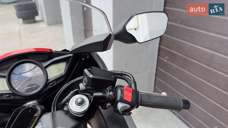 Мотоцикл Спорт-туризм Honda VFR 1200F 2011 в Одесі