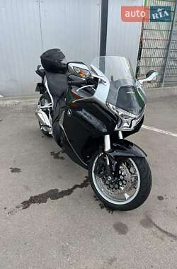 Мотоцикл Круизер Honda VFR 1200F 2015 в 
