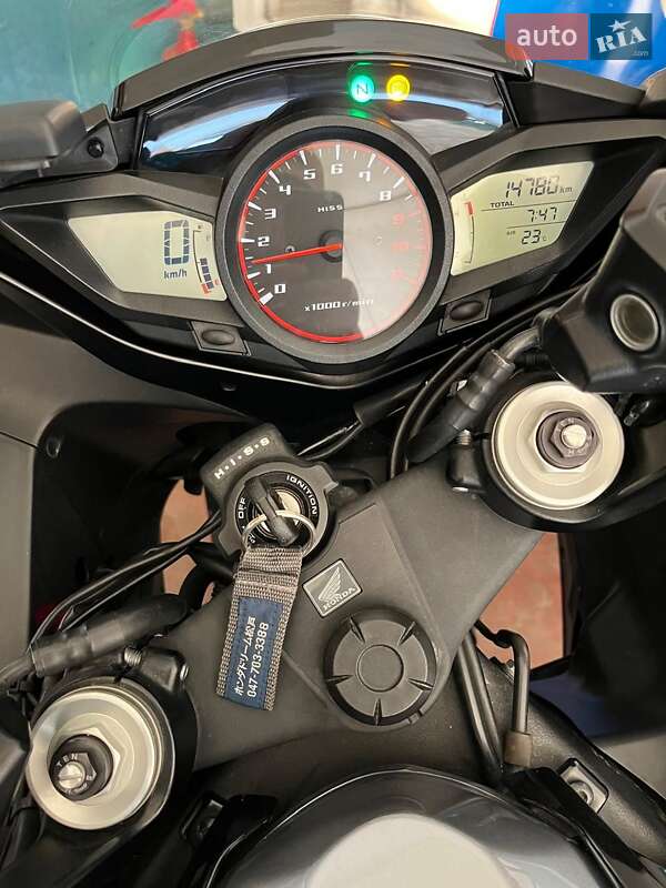 Мотоцикл Круізер Honda VFR 1200F 2015 в Харкові фото 16 Мотоцикл Круізер Honda VFR 1200F 2015 в Харкові
