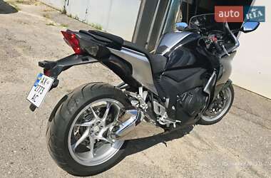 Мотоцикл Круизер Honda VFR 1200F 2015 в 