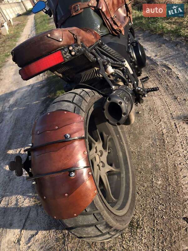 Кафе рейсер Honda VFR 1200F 2011 в Києві