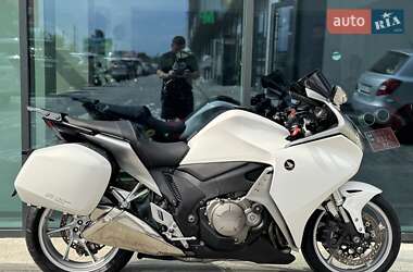 Мотоцикл Спорт-туризм Honda VFR 1200F 2010 в Рівному