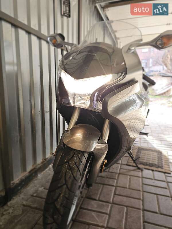 Мотоцикл Спорт-туризм Honda VFR 1200F 2012 в Днепре фото 2 Мотоцикл Спорт-туризм Honda VFR 1200F 2012 в Днепре