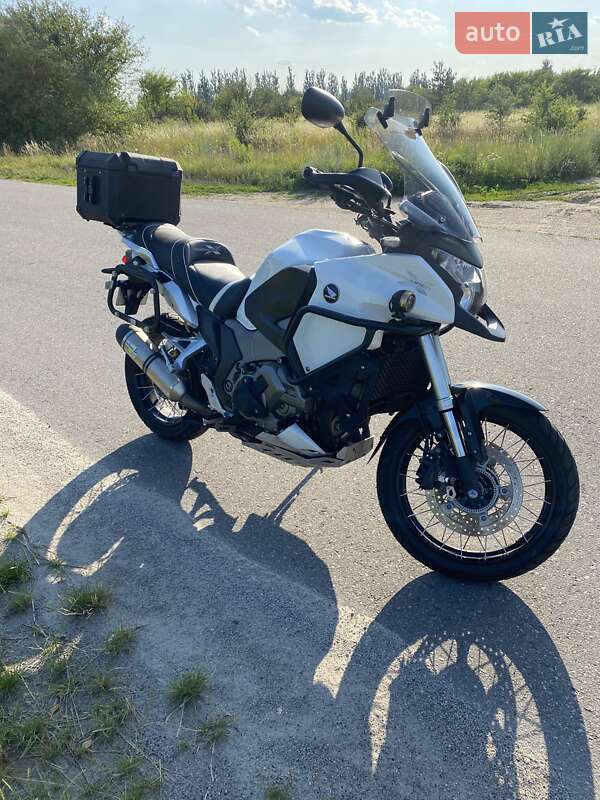 Honda VFR 1200X Crosstourer 2012
