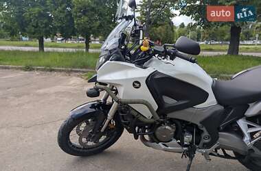 Мотоцикл Багатоцільовий (All-round) Honda VFR 1200X Crosstourer 2014 в 