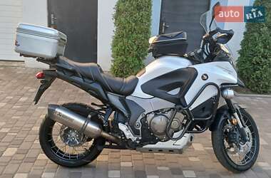 Мотоцикл Спорт-туризм Honda VFR 1200X Crosstourer 2014 в 