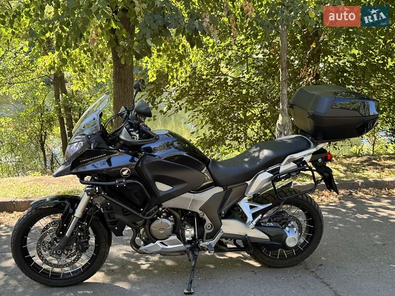 Мотоцикл Туризм Honda VFR 1200X Crosstourer 2012 в Кривом Роге фото 2 Мотоцикл Туризм Honda VFR 1200X Crosstourer 2012 в Кривом Роге