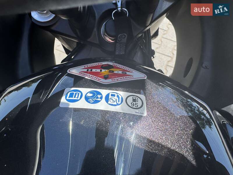 Мотоцикл Туризм Honda VFR 1200X Crosstourer 2012 в Кривом Роге фото 21 Мотоцикл Туризм Honda VFR 1200X Crosstourer 2012 в Кривом Роге