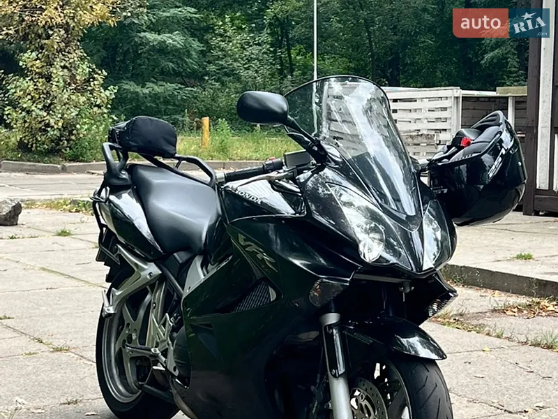 Honda VFR 800 VTEC 2005