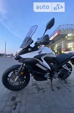 Мотоцикл Спорт-туризм Honda VFR 800 2013 в Харкові