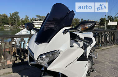 Мотоцикл Спорт-туризм Honda VFR 800 2014 в Дніпрі