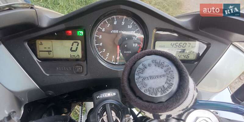 Мотоцикл Спорт-туризм Honda VFR 800F Interceptor 2004 в Бердичеві