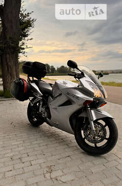 Мотоцикл Туризм Honda VFR 800F Interceptor 2002 в Львове