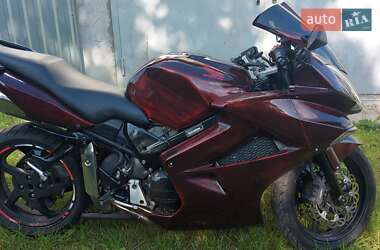 Мотоцикл Спорт-туризм Honda VFR 800F Interceptor 2003 в 