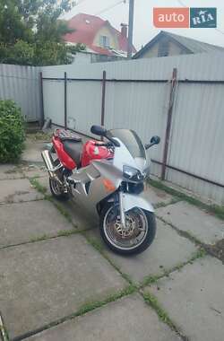 Мотоцикл Спорт-туризм Honda VFR 800F Interceptor 1999 в 