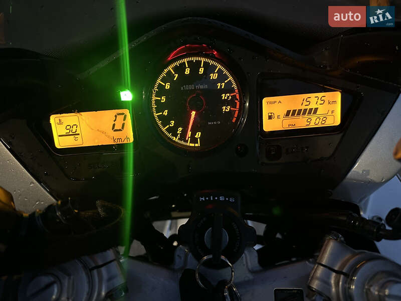 Мотоцикл Спорт-туризм Honda VFR 800F Interceptor 2002 в Тернополе